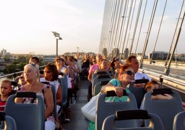 Počinje panoramsko razgledanje Beograda otvorenim autobusom
